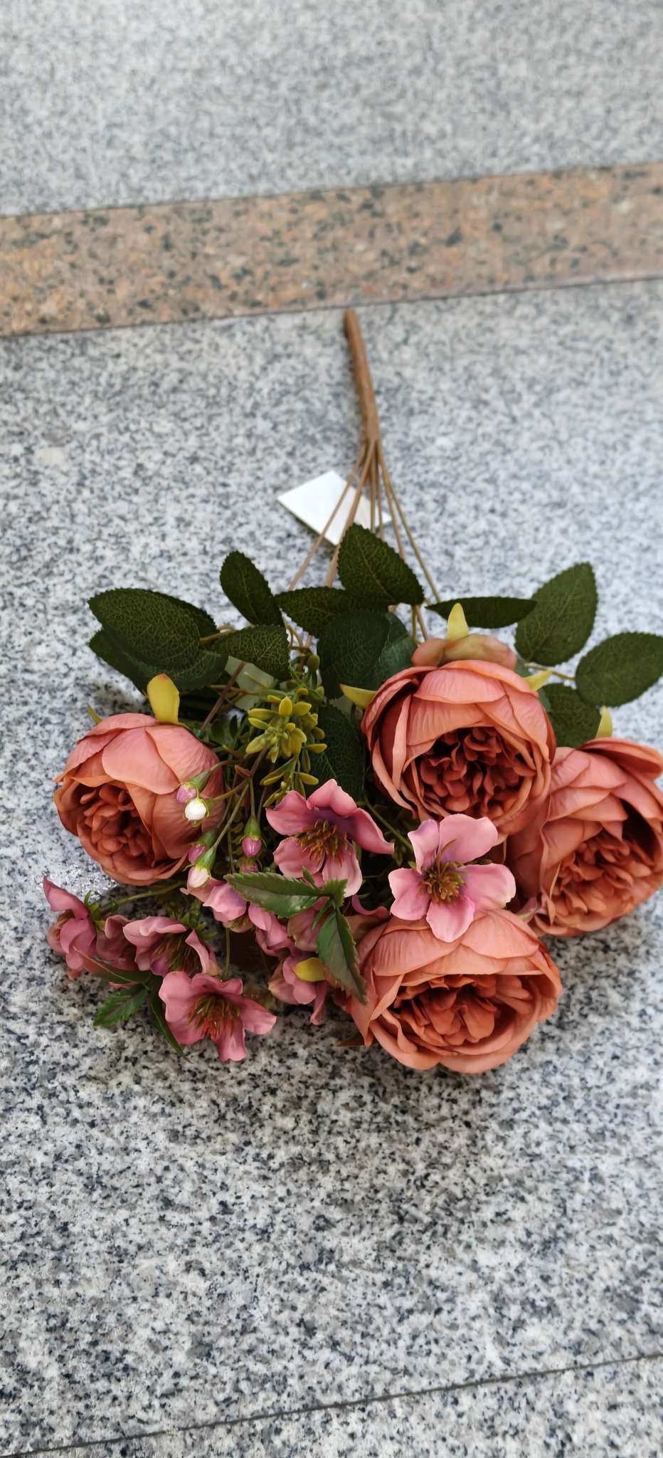 9-head European-style peony artificial flowers, plastic flowers, artificial artificial flowers, plastic handcrafted flowers, hand-held bouquets, flower arrangements, wedding flowers details Picture