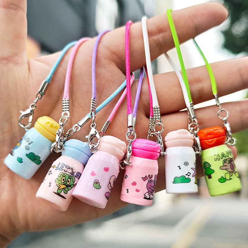 Dollhouse cartoon insulated cups, resin pendants, diy dolls, doll pendants, clothing, bags, keychains wholesale full figure