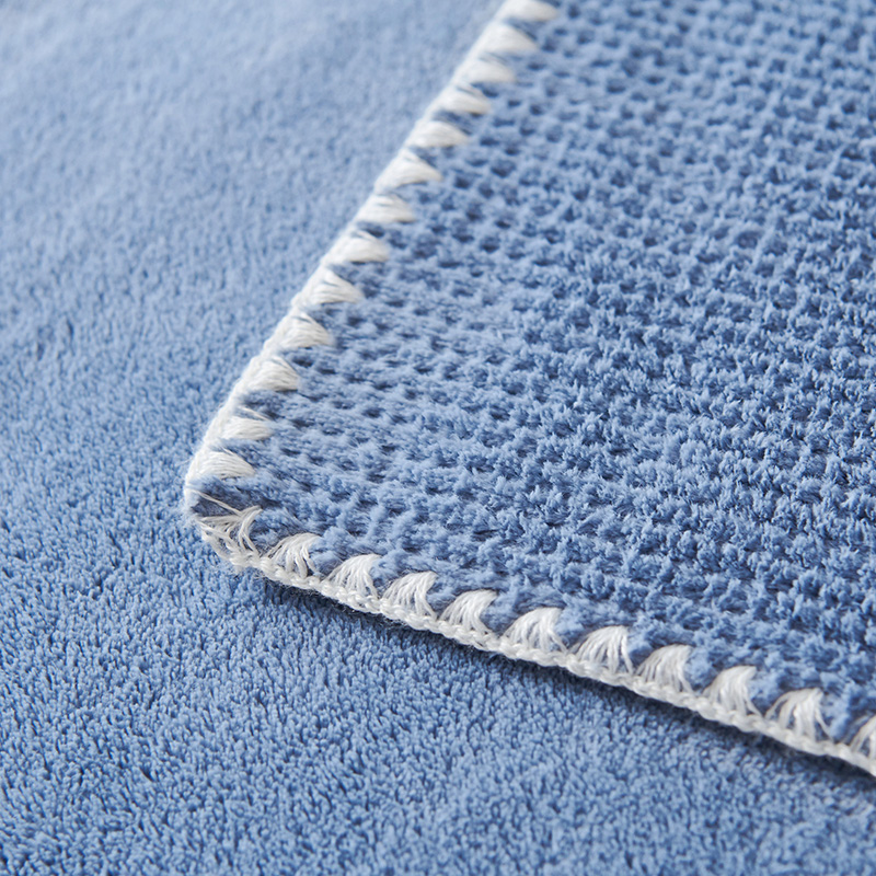 New Waffle milk fleece composite blanket, office fleece blanket, gift blanket, triangular stitch lockstitch, cross-border export factory details Picture