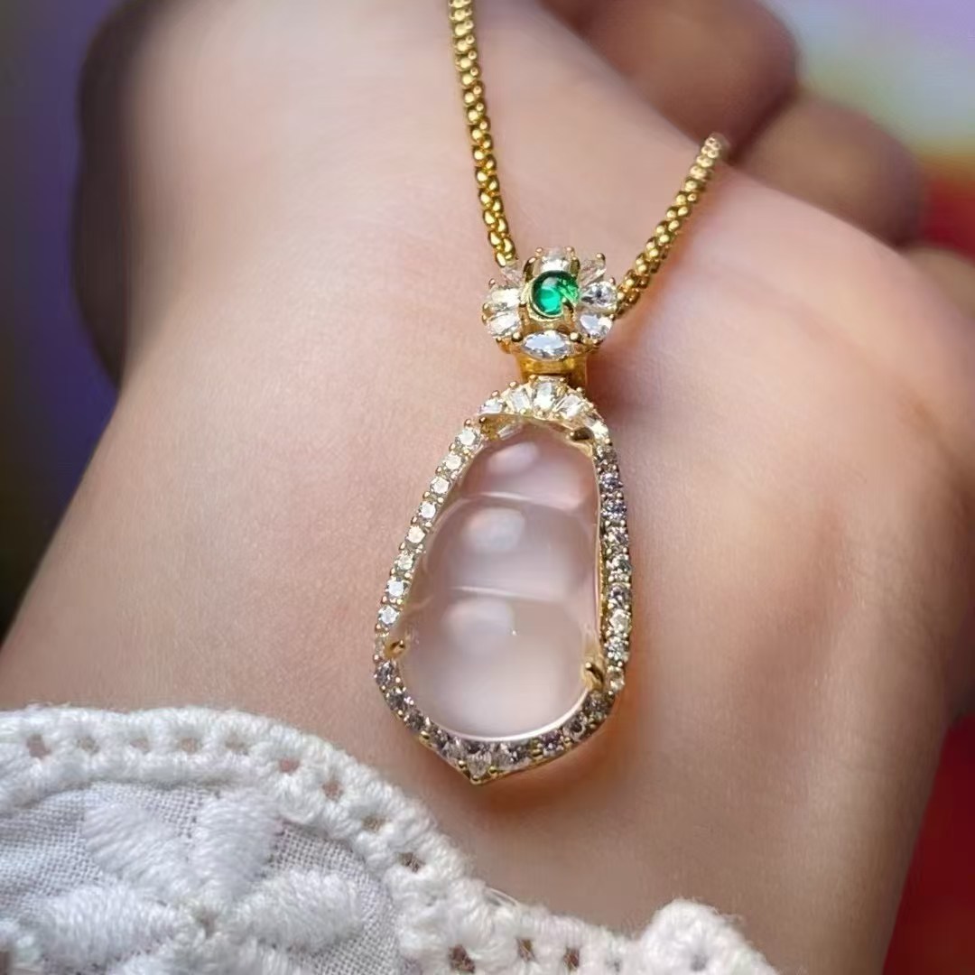 diy water foam jade bean pendant, crystal accessory, traditional sand gold accessory, copper-plated real gold with high color retention details Picture