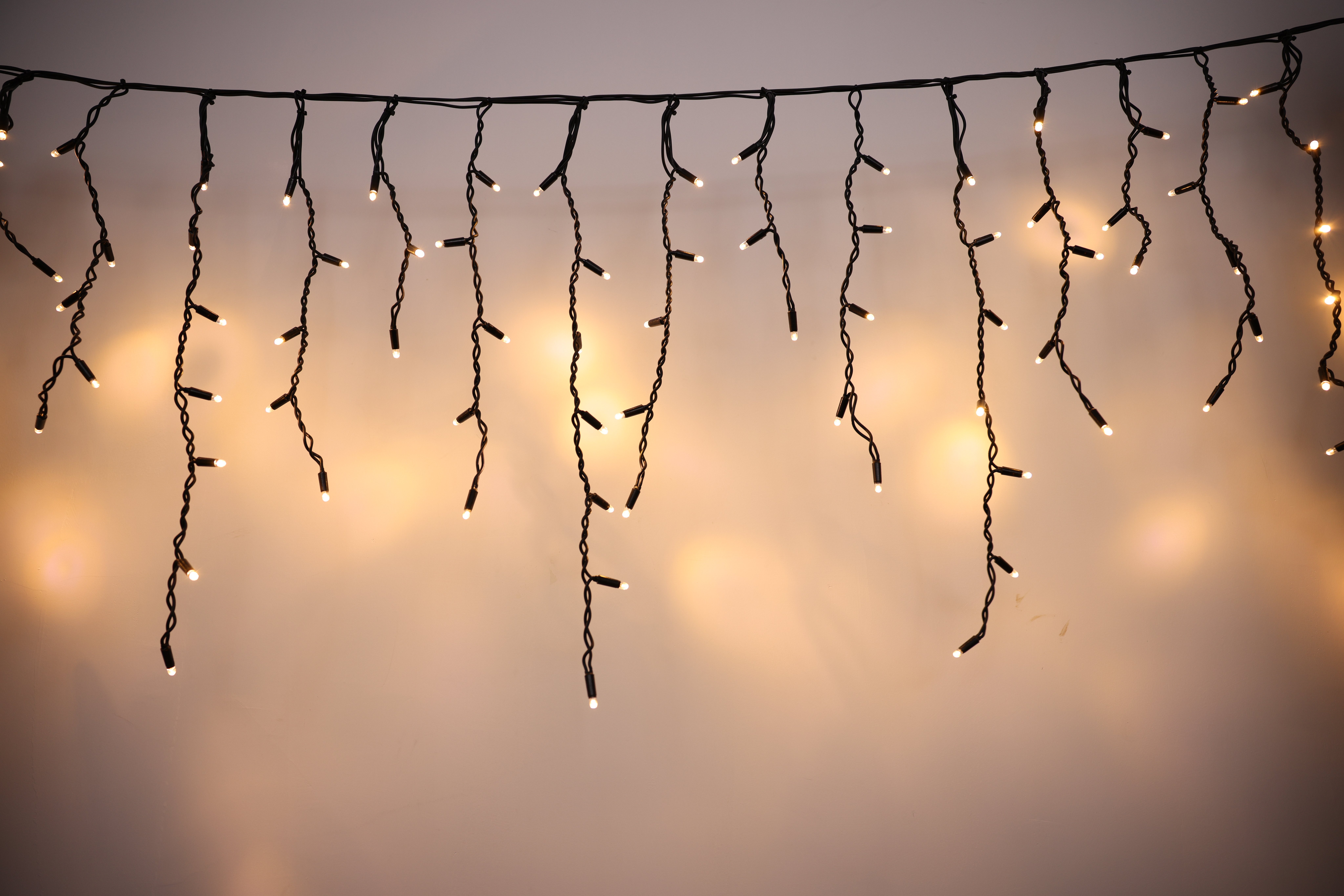 厂家销售 新款户外压低压冰条灯 3米主带窗帘灯 300led灯串装饰