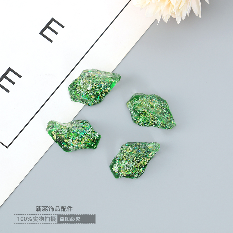 厂家直销树脂贴片圆形131231232mm琥珀金箔戒面手工材料diy耳饰服装配件