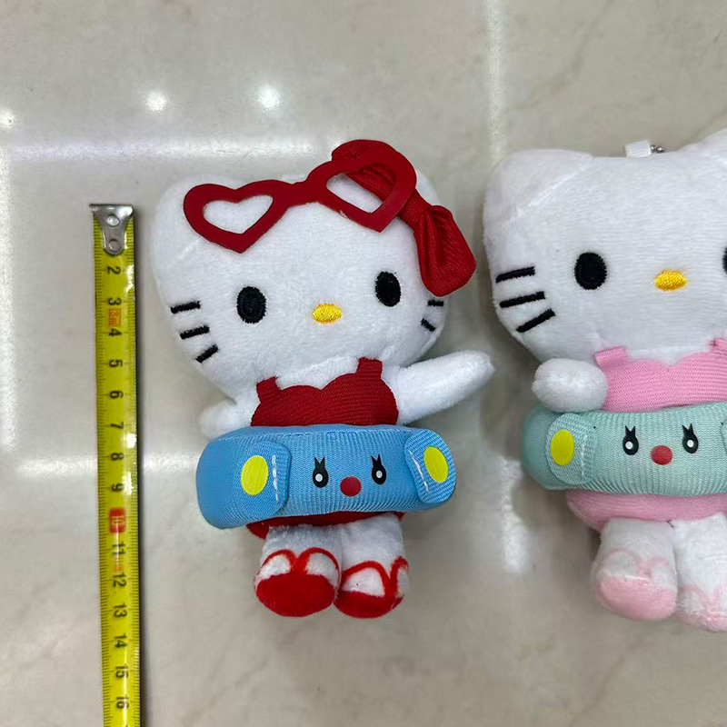 毛绒挂件/醒狮灯笼/马年挂件/kitty/毛绒玩具小挂件细节图