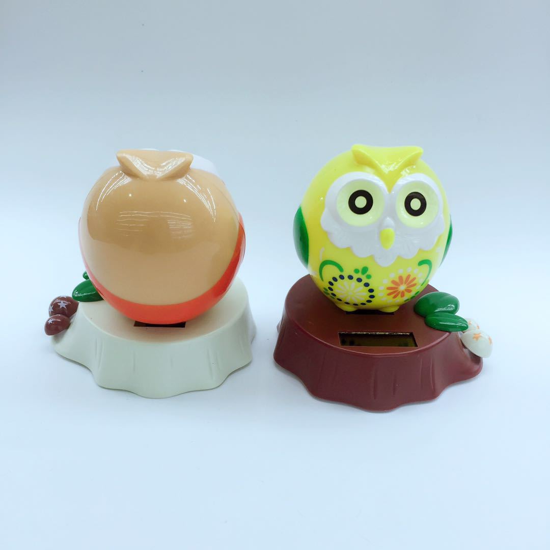 Car accessories, solar-powered shaking head, owl car ornaments, creative figurines, festival gifts, one-piece consignment, car decoration, car accessories, cheap details Picture