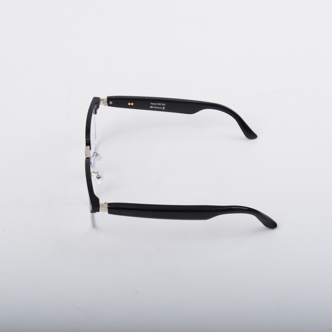 Interchangeable lens smart Bluetooth glasses and headphones Lightweight version Smart glasses (price negotiable Application Scenario