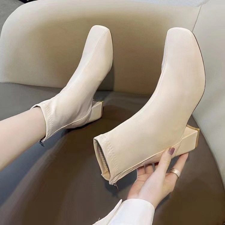 Martin Boots Women 2021 New Style Women's Boots Winter European and American style square toe back zipper short boots Women's thick-heeled mid-heeled boots Women full figure
