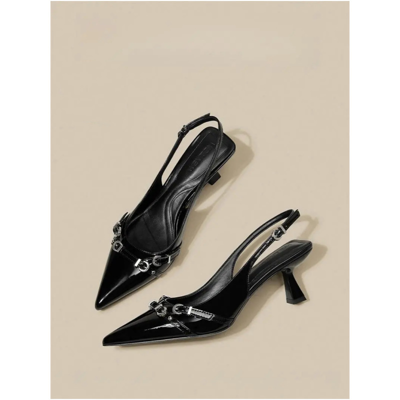 A black patent leather pointed-toe, irregular-shaped high-heeled single shoe with a chanel-style design, a new spring 2025 fashion sandal for supermodels full figure