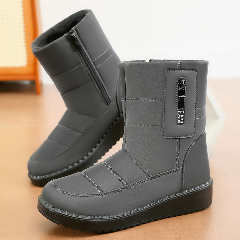 Jinshiyuan - Winter New Style processed and Customized cotton Shoes for Women, fleece and thickened warm snow boots, comfortable high-top cotton boots Application Scenario