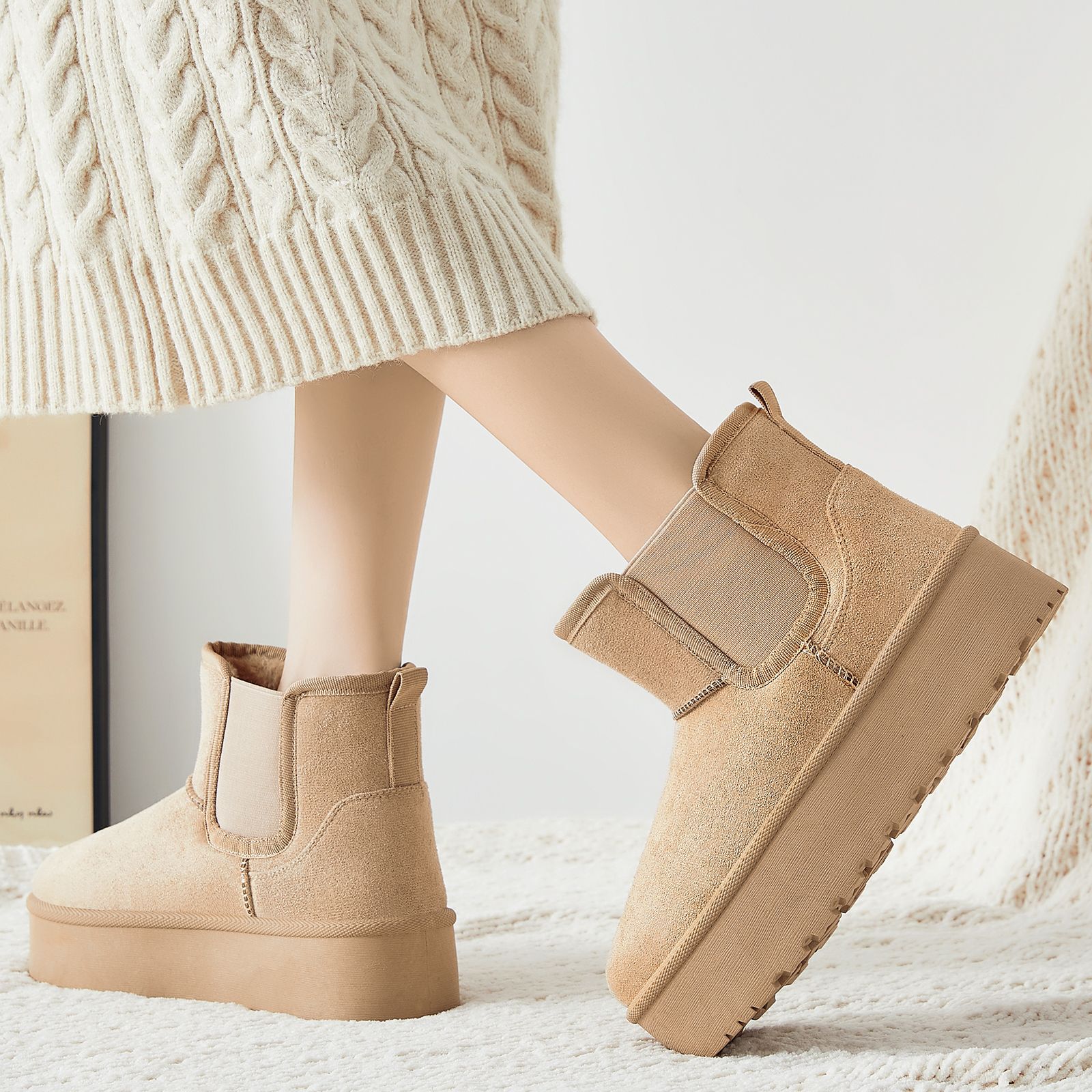Women's snow boots, cross-border TEMU dropshipping boots, fleece and thickened cotton shoes, versatile women's boots, cold-proof and warm cotton boots Application Scenario