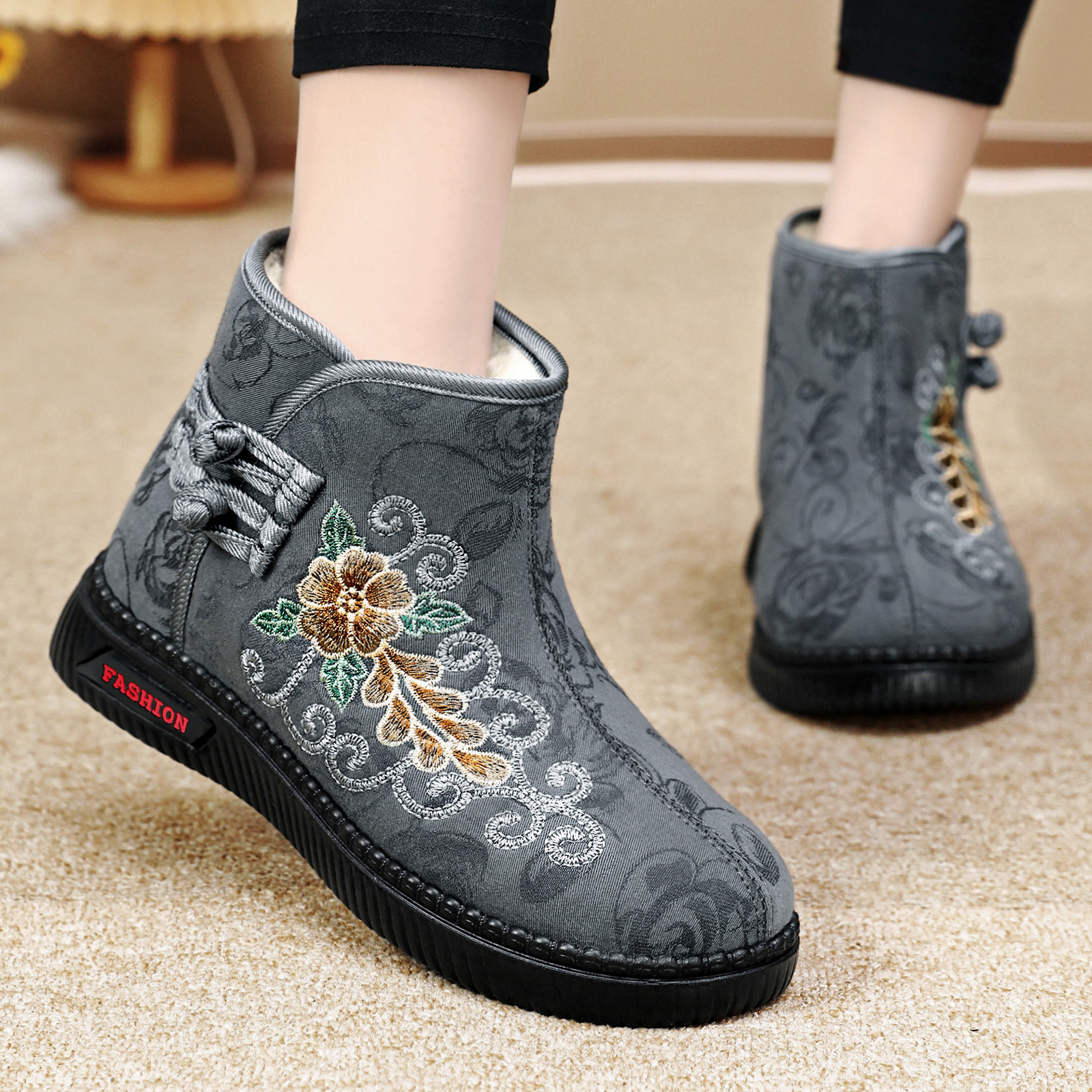 Women's cotton shoes, high-top snow boots, cold-proof and warm long boots, fleece and thickened women's boots, versatile embroidered women's cotton boots Specification drawing