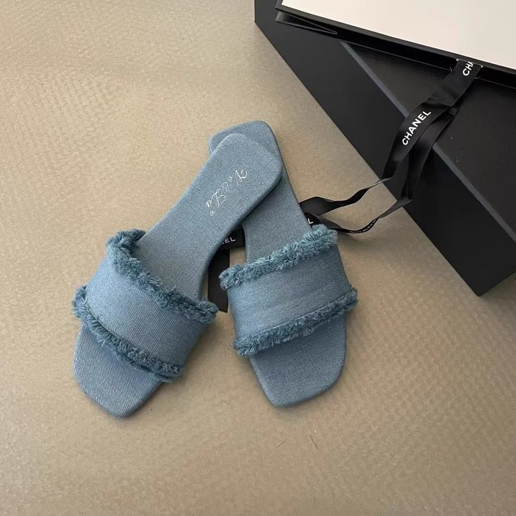Fairy-like summer retro style, cross-belt Roman shoes, beach shoes, soft-soled open-toe one-shoulder strap sandals for women full figure