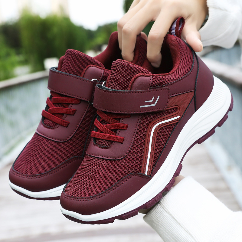 Jinshi Yuan - Customized processing of women's shoes and sports shoes, couple style walking shoes, soft-soled casual shoes, Velcro shoes for the elderly Specification drawing