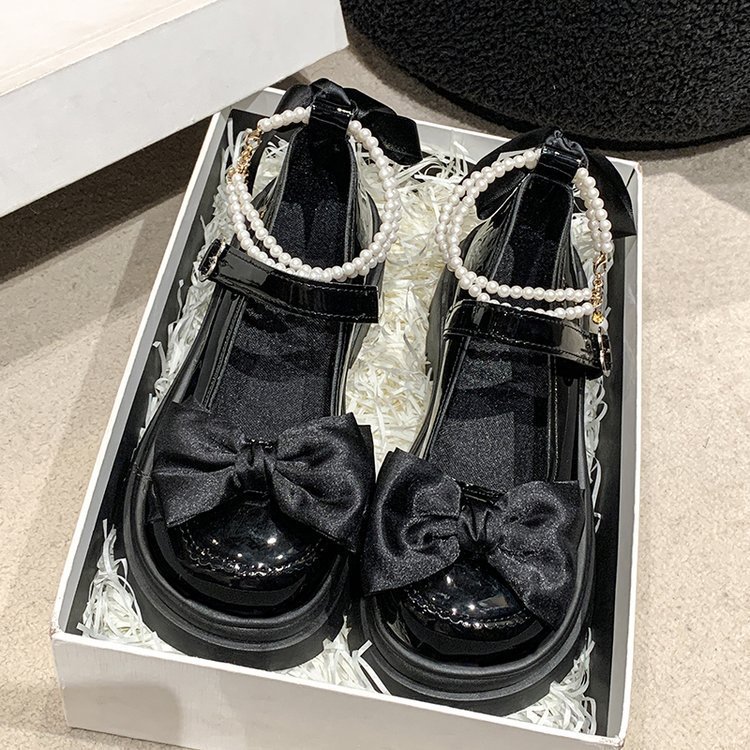 Single-shoe women's 2025 spring new style one-strap bow ribbon beaded small leather shoes, round toe, thick heel high heels details Picture