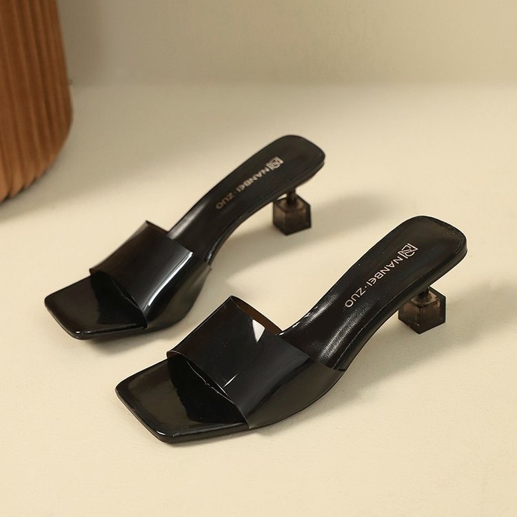 New high-heeled transparent flip-flops for women wearing large-sized French crystal thin-heeled square-toed one-piece flip-flops outside full figure