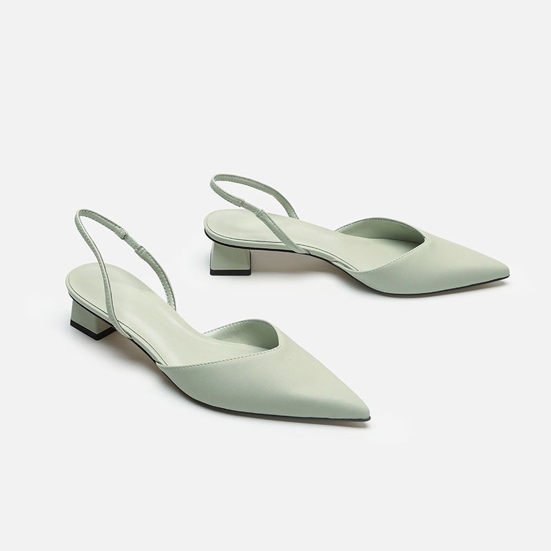 Women's 2024 new summer style simple pointed-toe square heel sandals, women's high heels with thin straps, fashion women's single shoes full figure