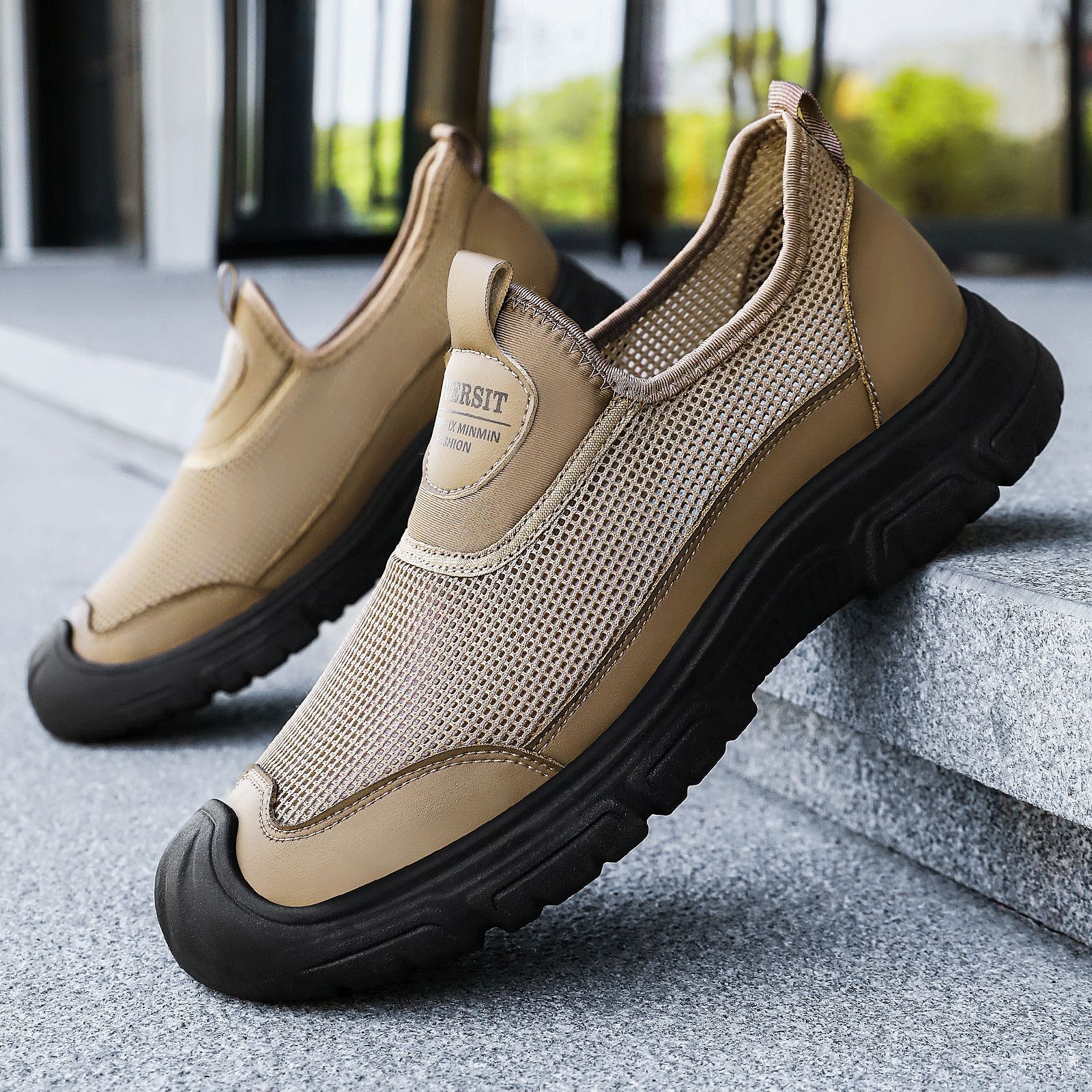 Men's casual shoes, breathable mesh shoes, one-foot lazy shoes, lightweight woven shoes, soft-soled single shoes, comfortable dad shoes full figure