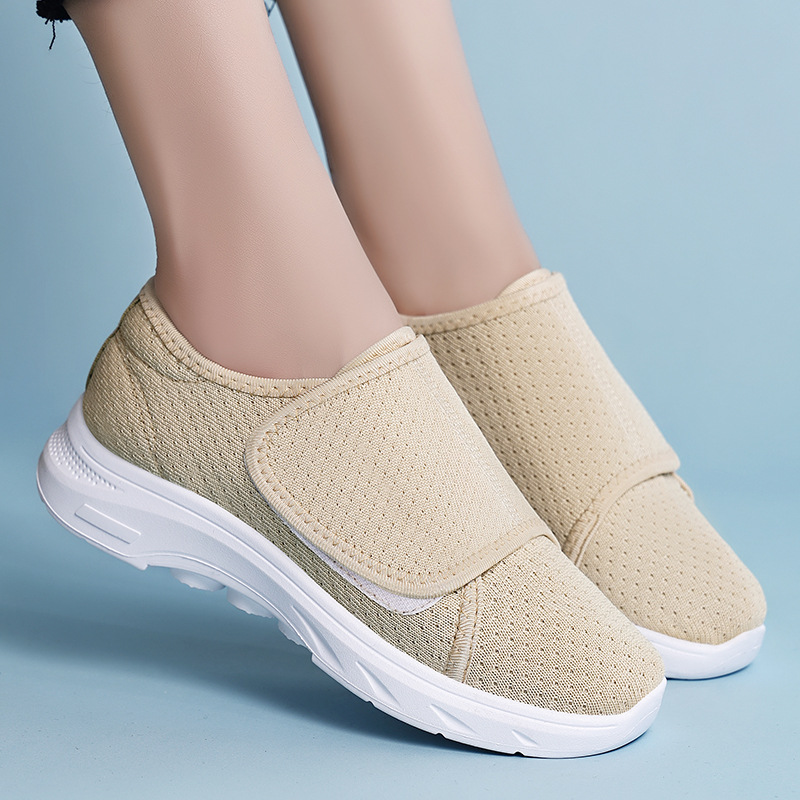 Women's casual shoes, breathable single shoes, Velcro women's shoes, versatile walking shoes, soft-soled, not tiring to the feet, mom's shoes Application Scenario