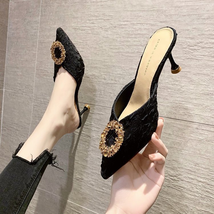 The new French rhinestone high heels with thin heels and black flip-flops for women wearing half slippers in summer 2023 Application Scenario