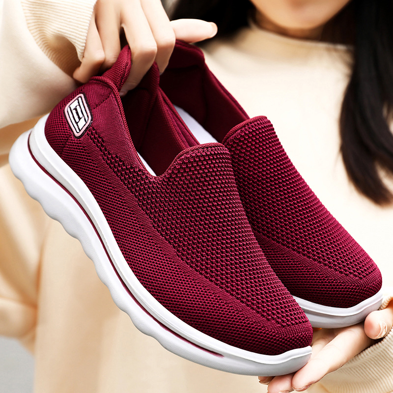 Jinshi Yuan: Women's shoes, shallow opening casual shoes, one-step mom shoes, Couple styles, Breathable and comfortable mesh shoes Application Scenario
