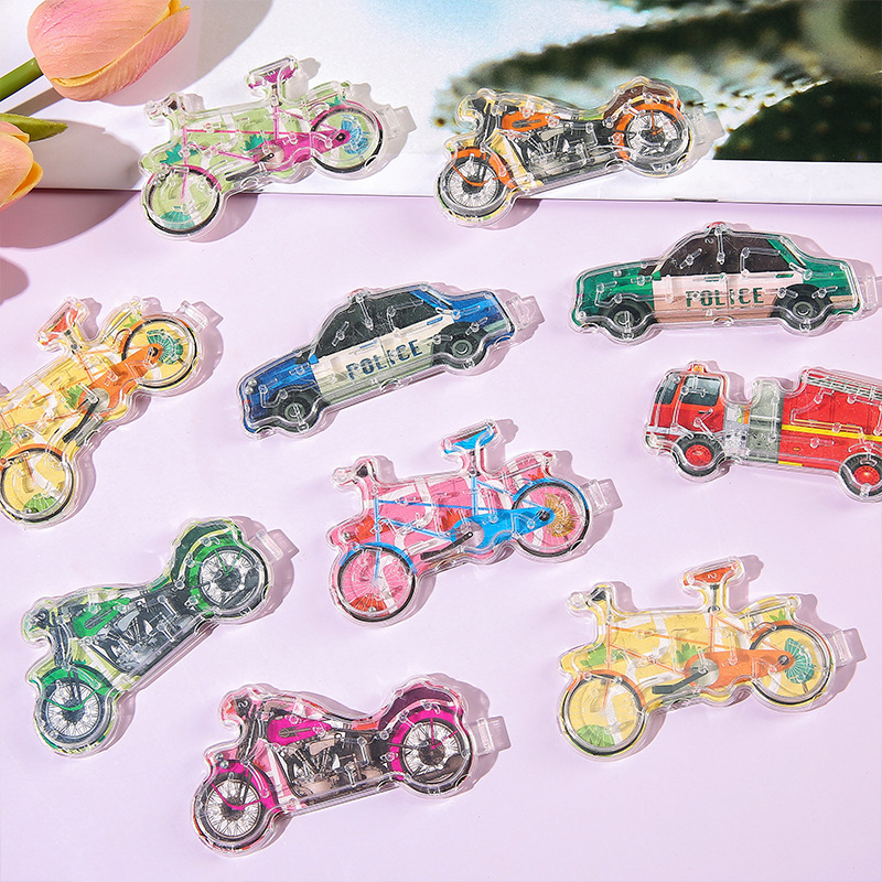 Car ball maze training puzzle toy, handheld traffic vehicle balance ball track, kindergarten toy Specification drawing