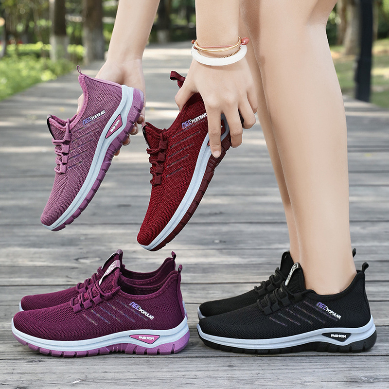 Jinshiyuan - Women's shoes, versatile mesh breathable sports shoes, couple styles, large-sized fly-knit casual shoes consignment Application Scenario