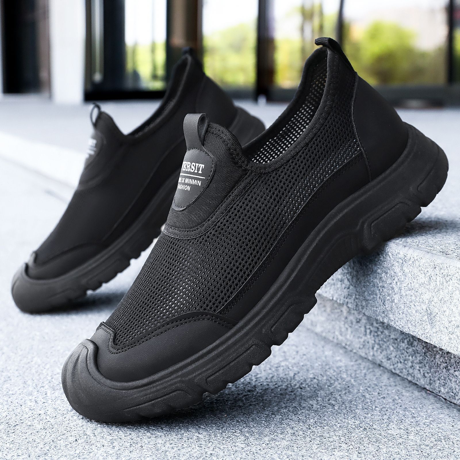 Men's casual shoes, breathable mesh shoes, one-foot lazy shoes, lightweight woven shoes, soft-soled single shoes, comfortable dad shoes details Picture