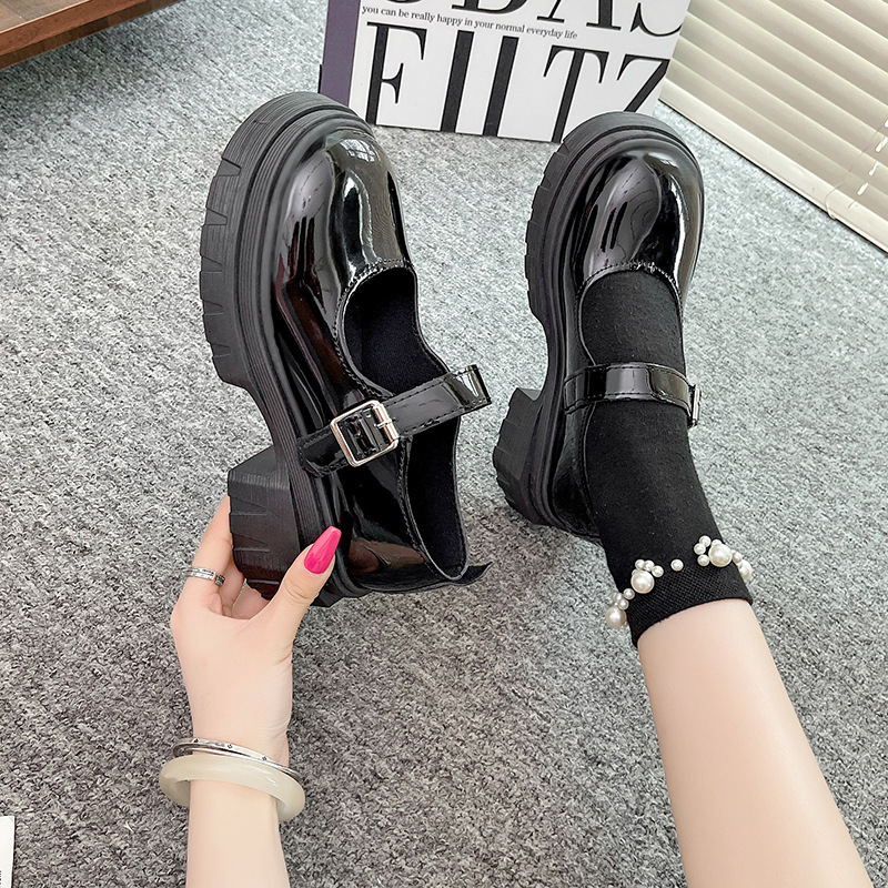 The 2025 summer new thick-soled small leather shoes, one-shoulder buckle round toe, elegant mid-heel, versatile and comfortable Mary Jane shoes Specification drawing