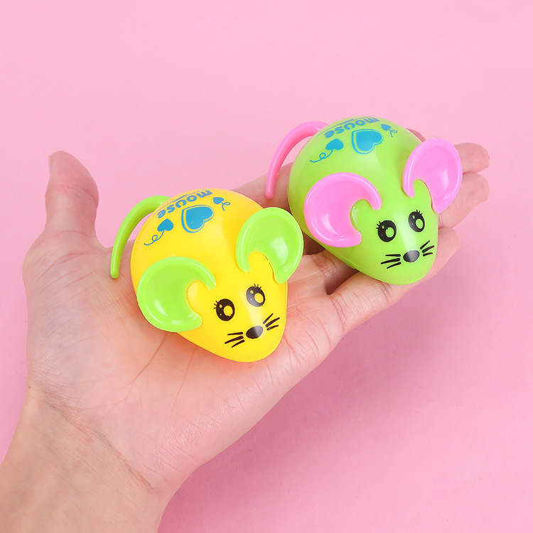 Children's toy cars, boys' small toys, creative and personalized Huili mouse models, kindergarten graduation gifts Application Scenario