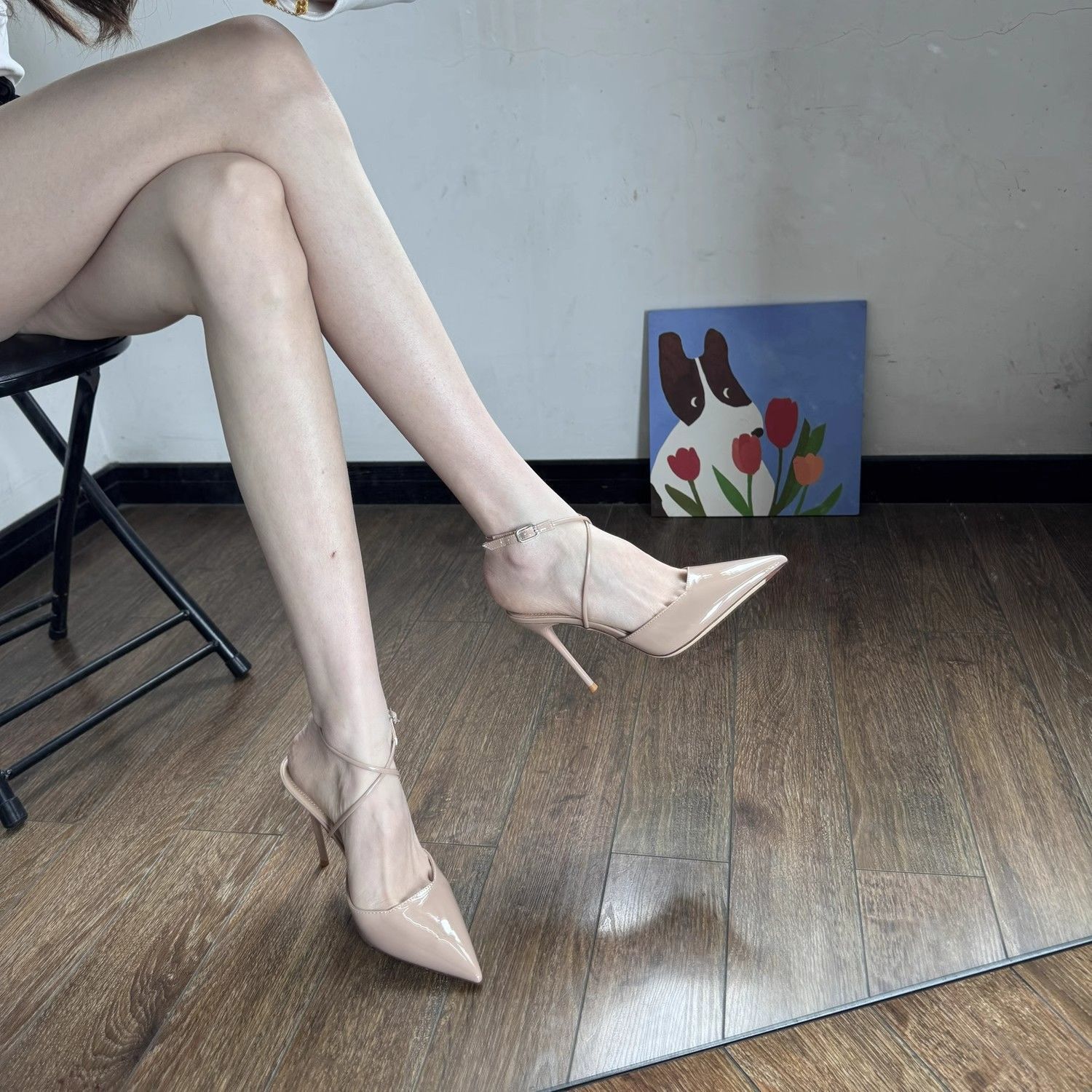 Thin-heeled pointed-toe, versatile, casual and comfortable sandals for summer 2024, a trendy and niche design in solid colors full figure
