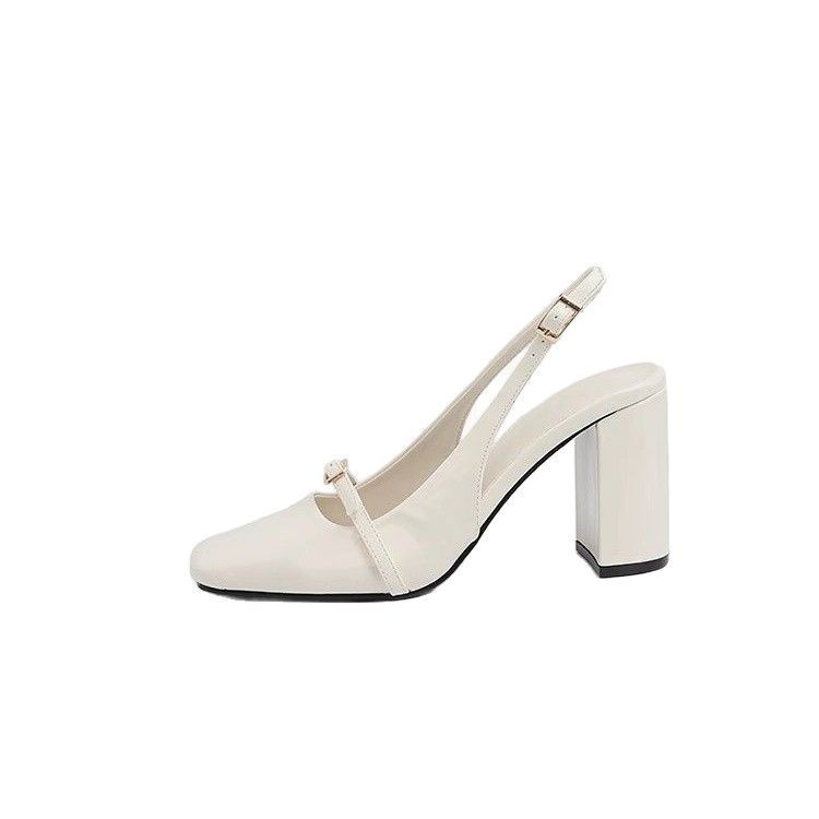 This is a new spring and summer retro, simple and casual high-heeled shoe with a unique design sense. It has a square head that can increase height and make the legs look longer Item Picture