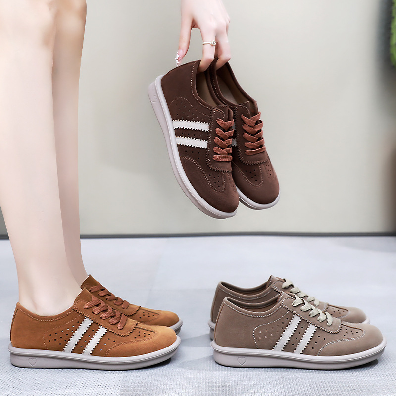 Soft-soled, comfortable and casual shoes for women, breathable and not stuffy, single shoes, retro and versatile, Forrest Gump shoes, women's board shoes Application Scenario