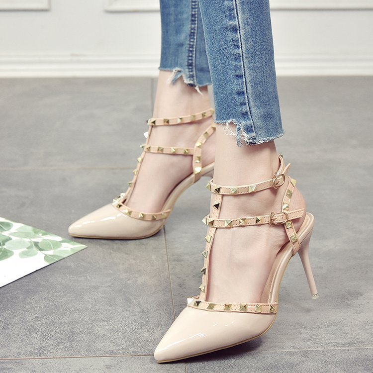 Riveted high heels for women, slender single shoes, versatile 2024 summer sexy pointed-toe T-shaped sandals with back empty tangerine sandals for women full figure