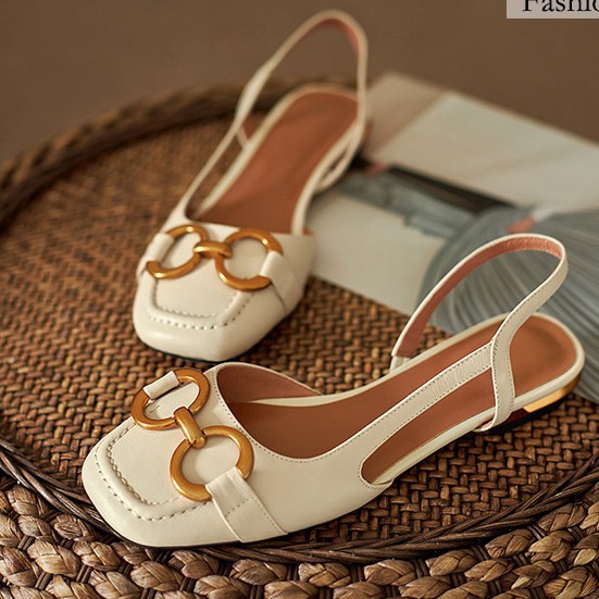 Korean-style retro sandals for women, featuring metal horsebit buckles, a low-heeled, shallow-cut, backless single shoe, and a one-strap square-toe single shoe Application Scenario