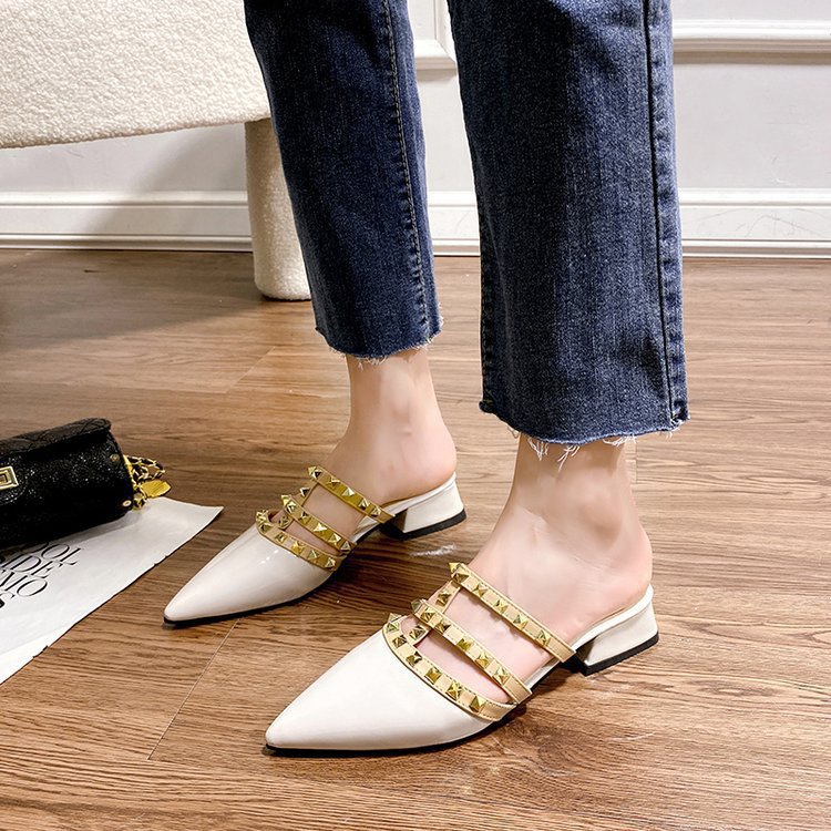 Rivet shoes, French-style rivet flip-flops, women's summer outerwear, flat summer, Korean-style patent leather, pointed toe, half-toe flip-flops Application Scenario