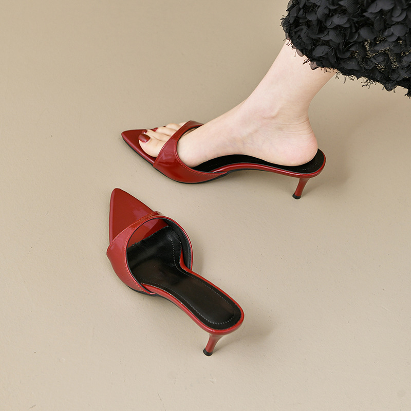 High-heeled slippers 2025 Spring New women's shoes, casual and lightweight pointed-toe slippers, one-piece high-heeled flip-flops worn outside Application Scenario