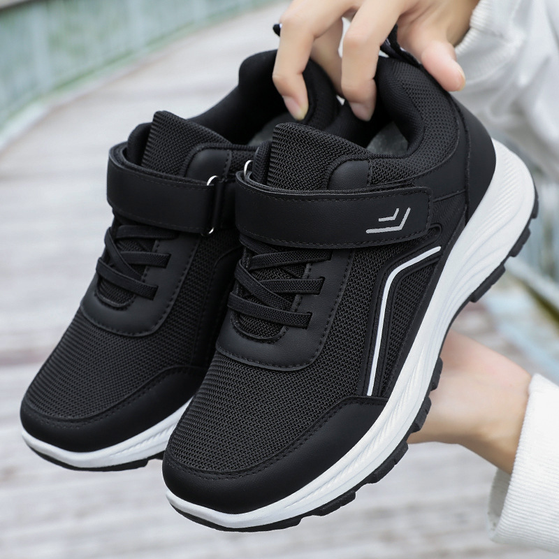 Jinshi Yuan - Customized processing of women's shoes and sports shoes, couple style walking shoes, soft-soled casual shoes, Velcro shoes for the elderly details Picture