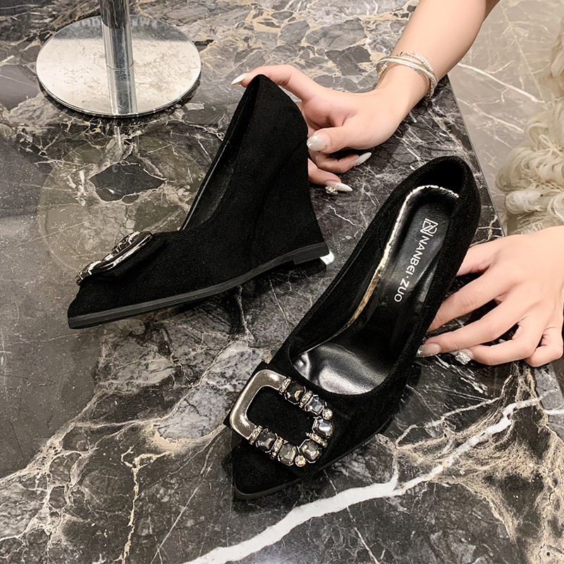 2025 Versatile autumn high-heeled work shoes, size 43 fashionable rhinestone new women's shoes, pointed-toe black sloped-toe single shoes for women Specification drawing