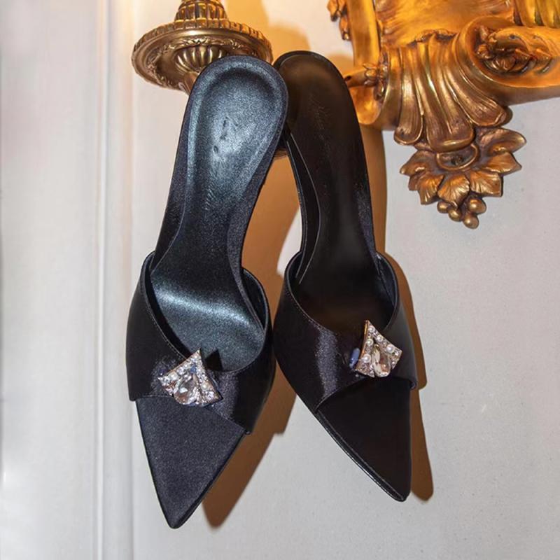35-42 large-sized pointed-toe high-heeled sandals for women, new summer 2024 style, satin rhinestone fairy style, thin heels, one-shoulder full figure