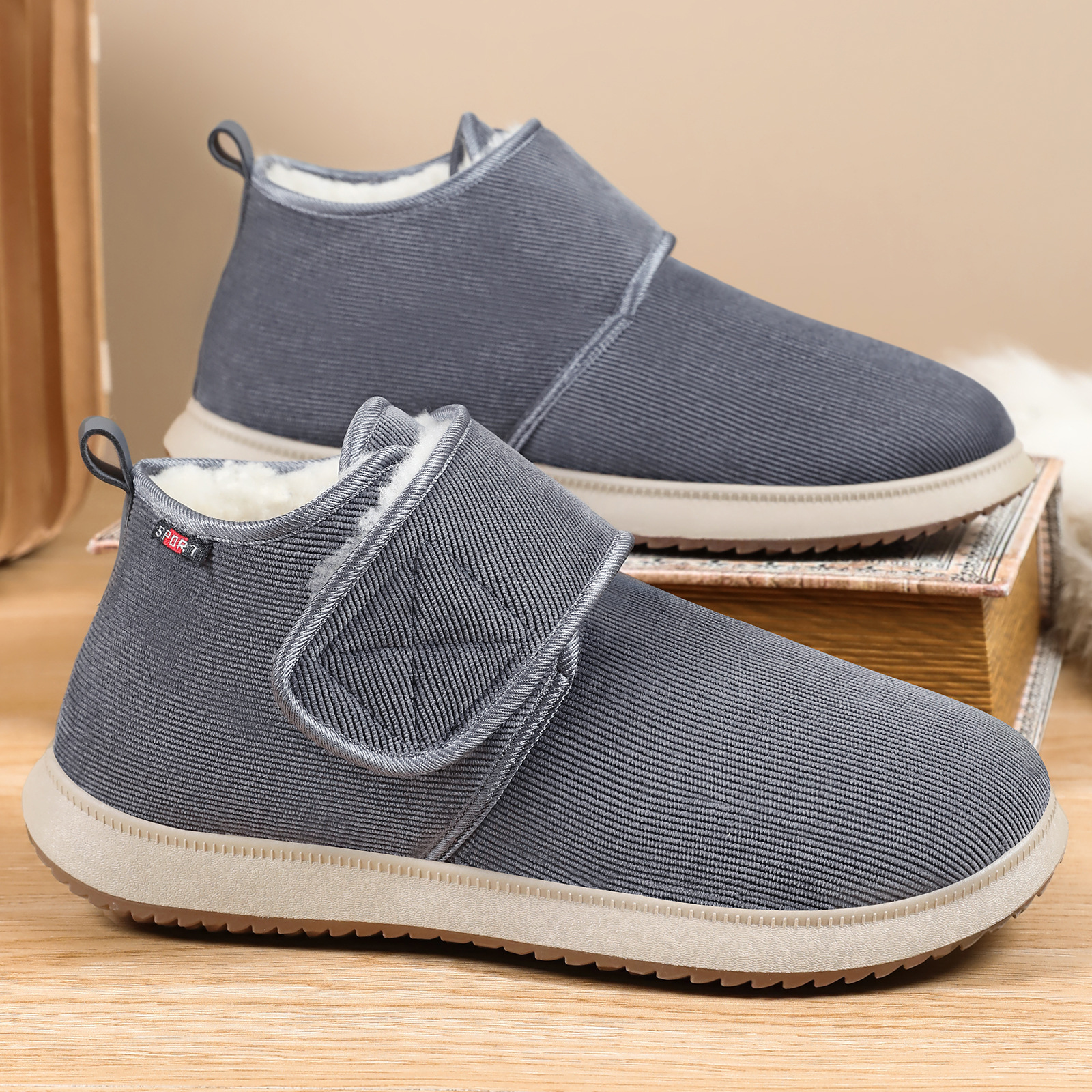 Men's cotton shoes, one-piece consignment, snow boots, Velcro style men's boots, middle-aged and elderly dad shoes, fleece and thickened cotton boots full figure