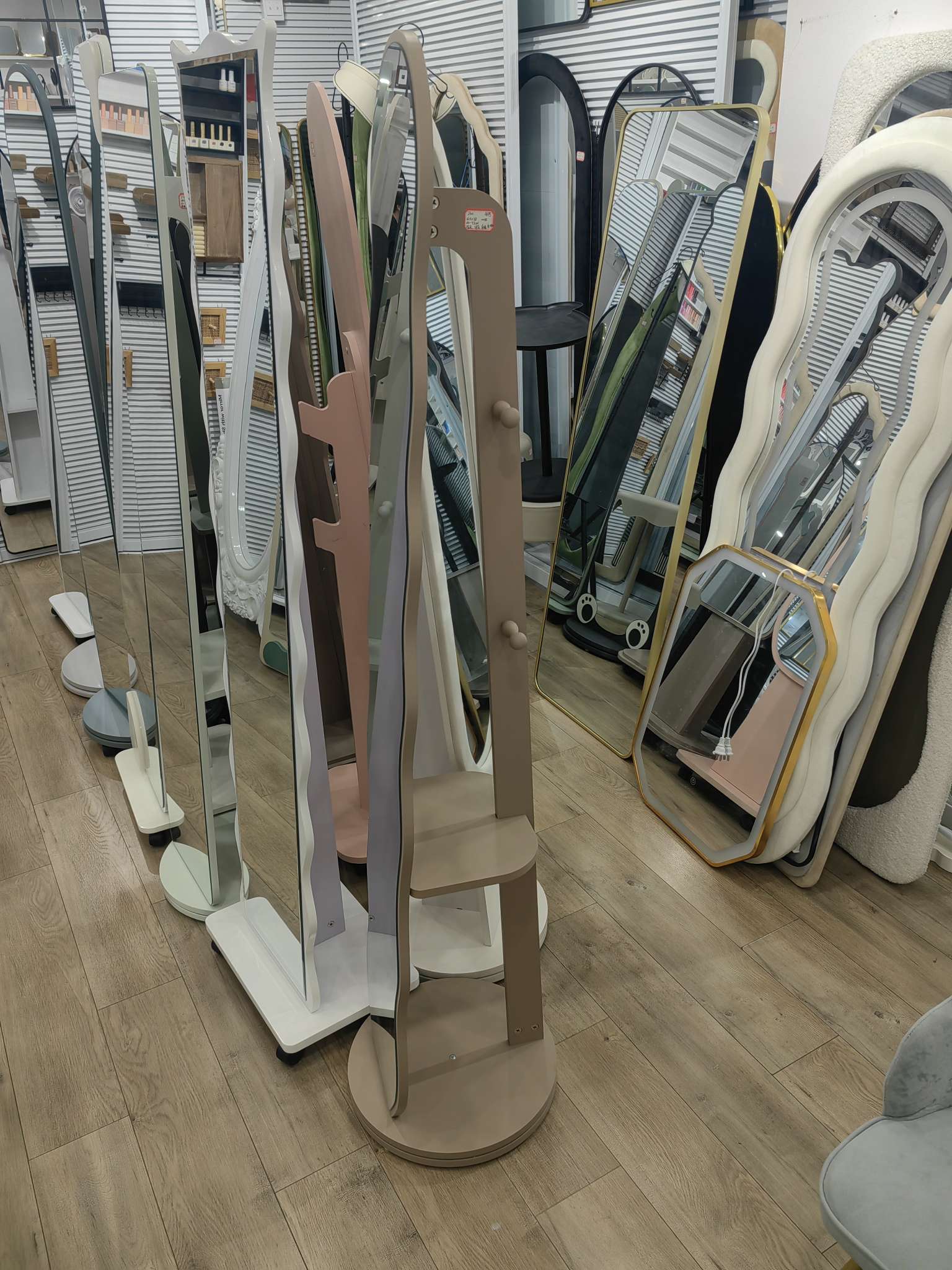 日用百货卫浴洗漱用品化妆镜掐痘镜梳子镜子化妆镜子镜子护肤美容用品详情图2