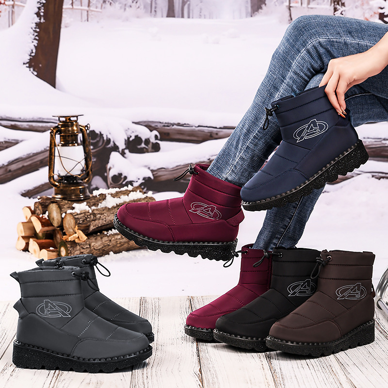 Cross-border export of shoes, women's snow boots, TEMU consignment, cotton shoes, warm cotton boots, fleece and thickened long boots, versatile women's boots Application Scenario