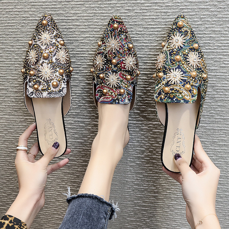 European Station 2024 Spring/Summer new sexy printed, rhinestone, riveted, pearl, pointed toe, one-shoulder slipper details Picture