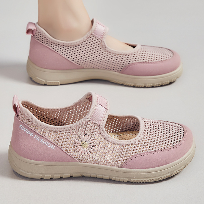 New spring trendy and fashionable women's shoes with mesh surface, cross-border casual and breathable women's shoes, single-foot women's shoes full figure