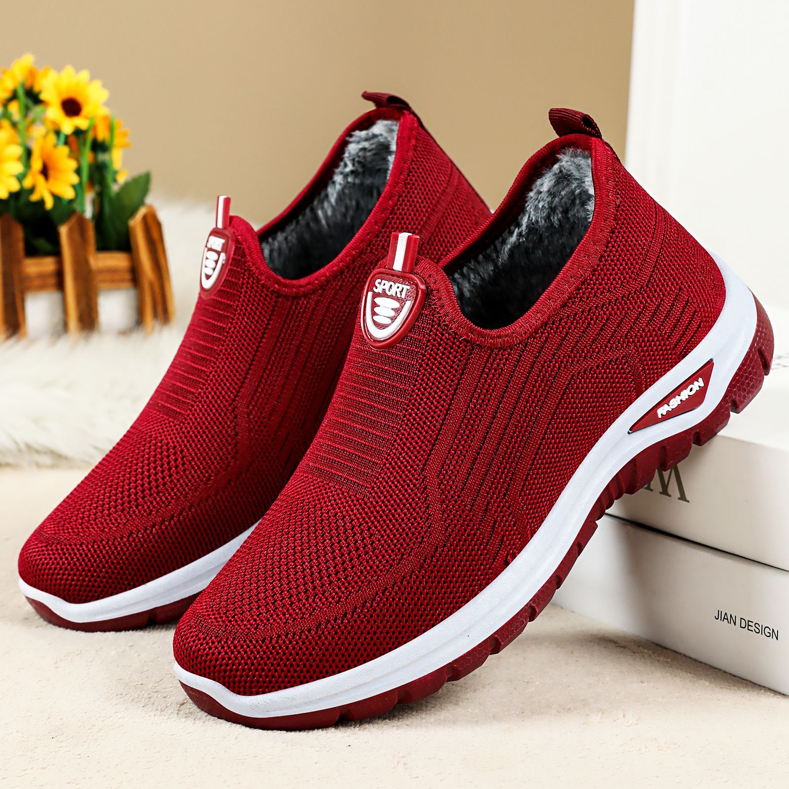 Versatile women's shoes, cross-border large-sized cotton shoes, one-foot cotton boots, fleece thickened women's ankle boots, cold-proof and warm women's boots Specification drawing