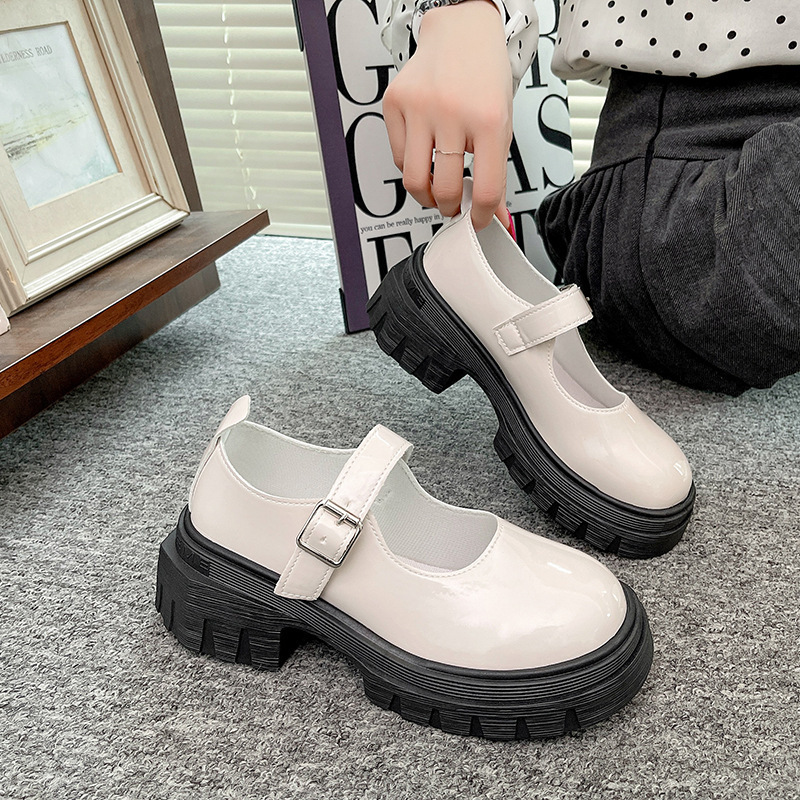 The 2025 summer new thick-soled small leather shoes, one-shoulder buckle round toe, elegant mid-heel, versatile and comfortable Mary Jane shoes details Picture