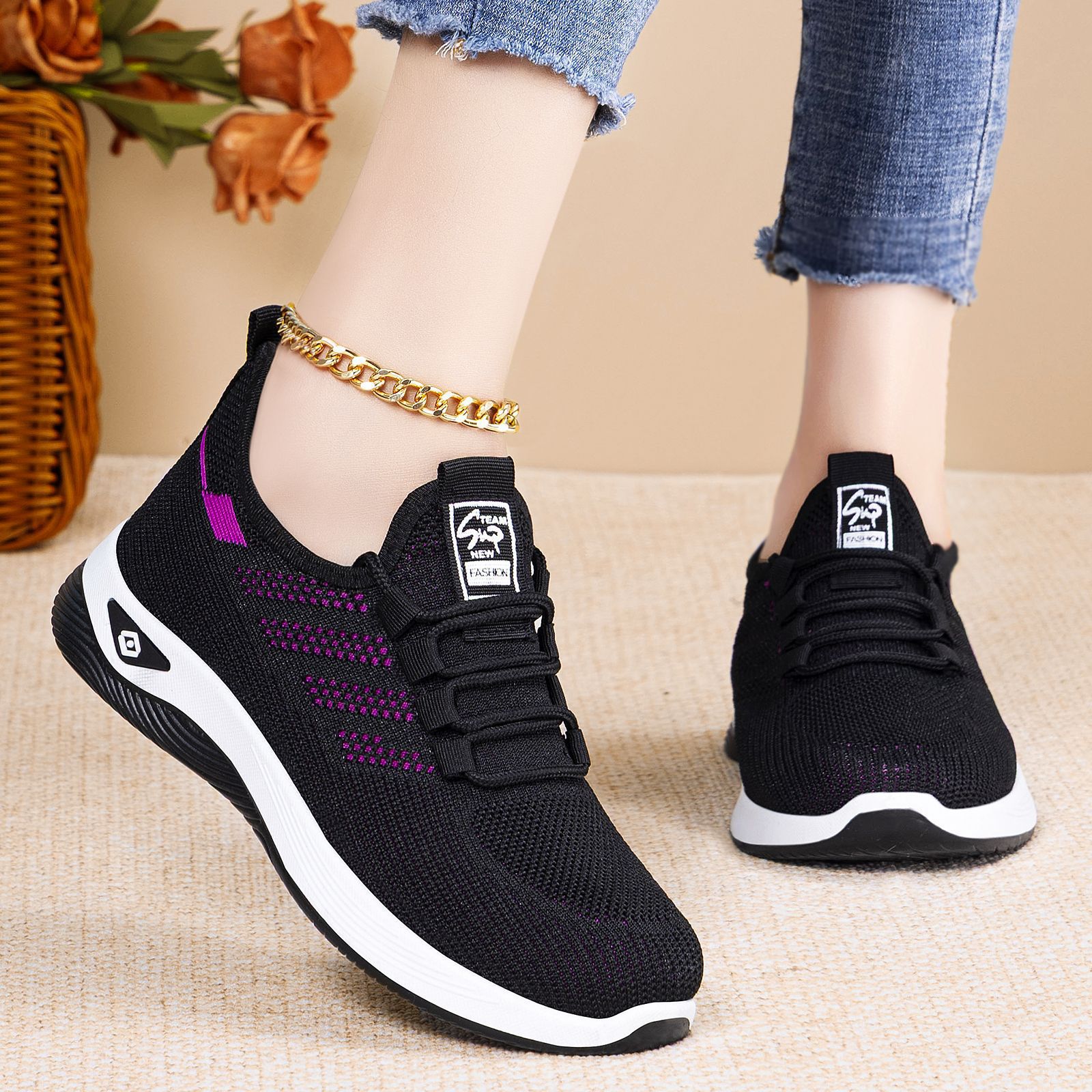 Women's casual shoes, one-piece consignment, breathable single shoes, soft-soled comfortable shoes, women's simple lace-up net shoes Specification drawing