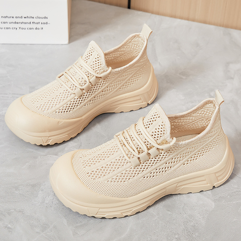 The new summer shoes for women are versatile, with a shallow toe and flat bottom. You can wear the old Beijing cloth shoes with soft soles and comfortable mom shoes Specification drawing