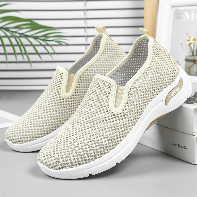 Old Beijing cloth shoes, women's shoes, casual shoes, summer flying woven shoes, soft-soled breathable mesh shoes, comfortable mom shoes Application Scenario