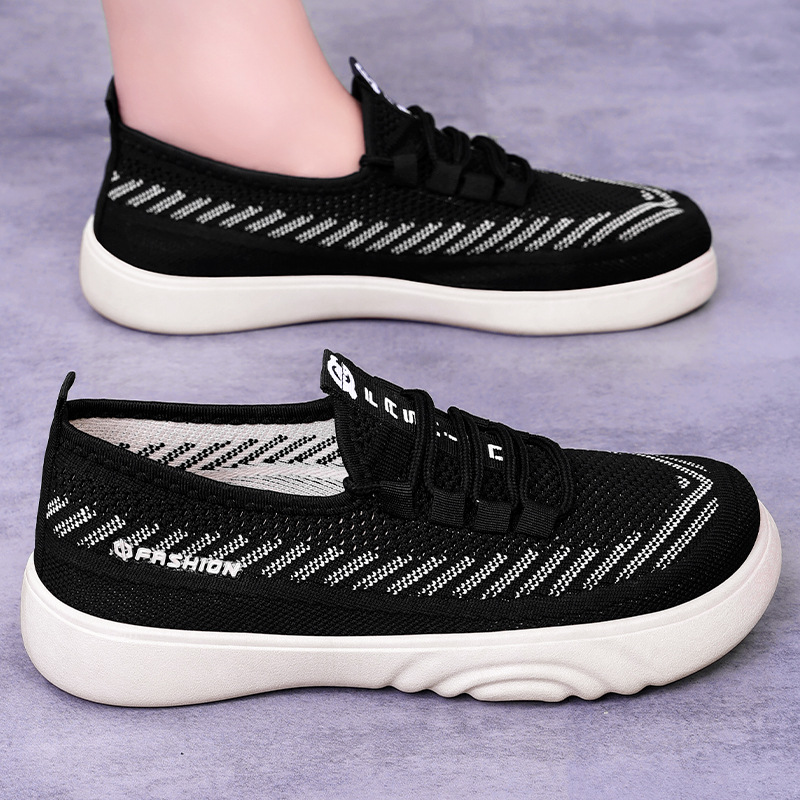 New versatile spring shoes for women: Breathable and wear-resistant fei-woven mesh shoes, soft soles, comfortable and casual women's cloth shoes Application Scenario