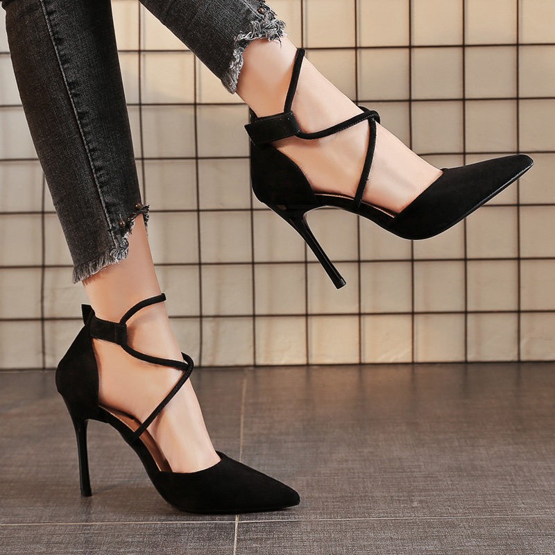 In the summer of 2025, European and American suede pointed-toe crossed ankle loop lace-up high heels for women's banquets and nightclubs, sexy thin-heeled women's sandals details Picture